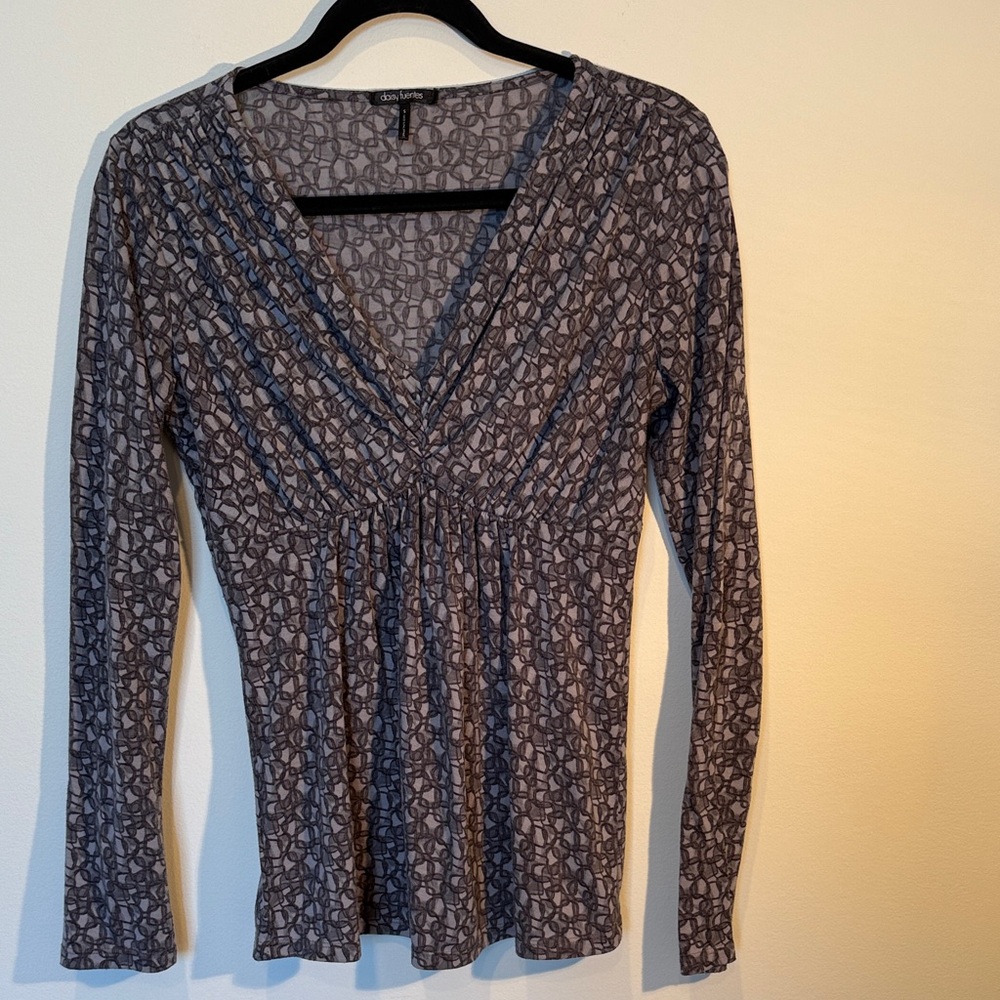 DKNY Gray Patterned V-Neck Blouse